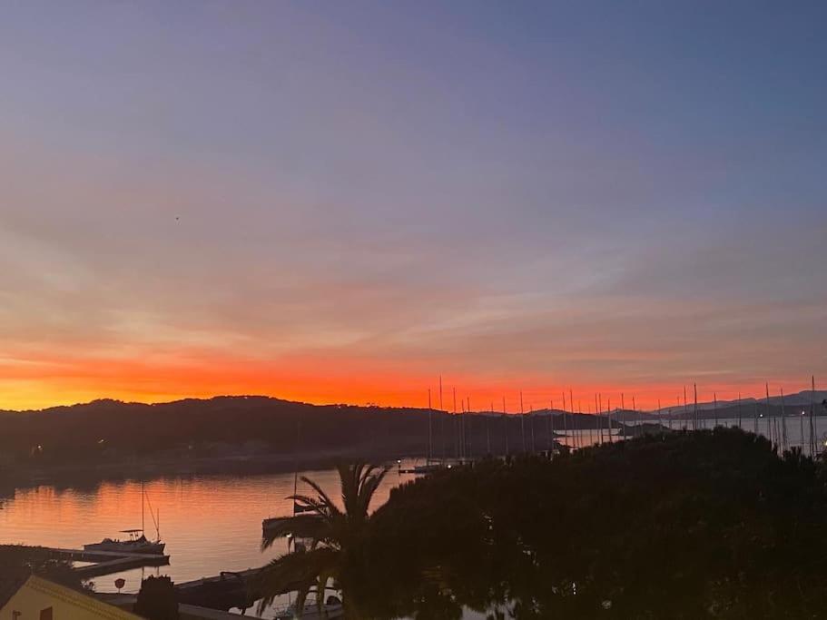 Ile De Porquerolles : T3 Climatise Vue Mer Zewnętrze zdjęcie